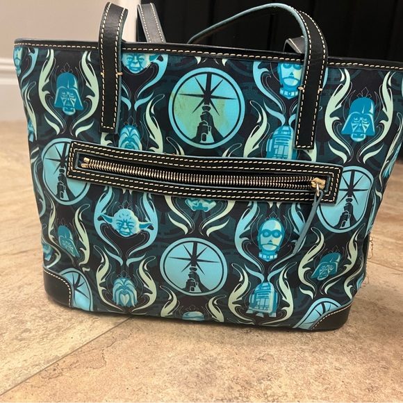 Disney Dooney & Bourke Star Wars Tote - Rare - Picture 6 of 10